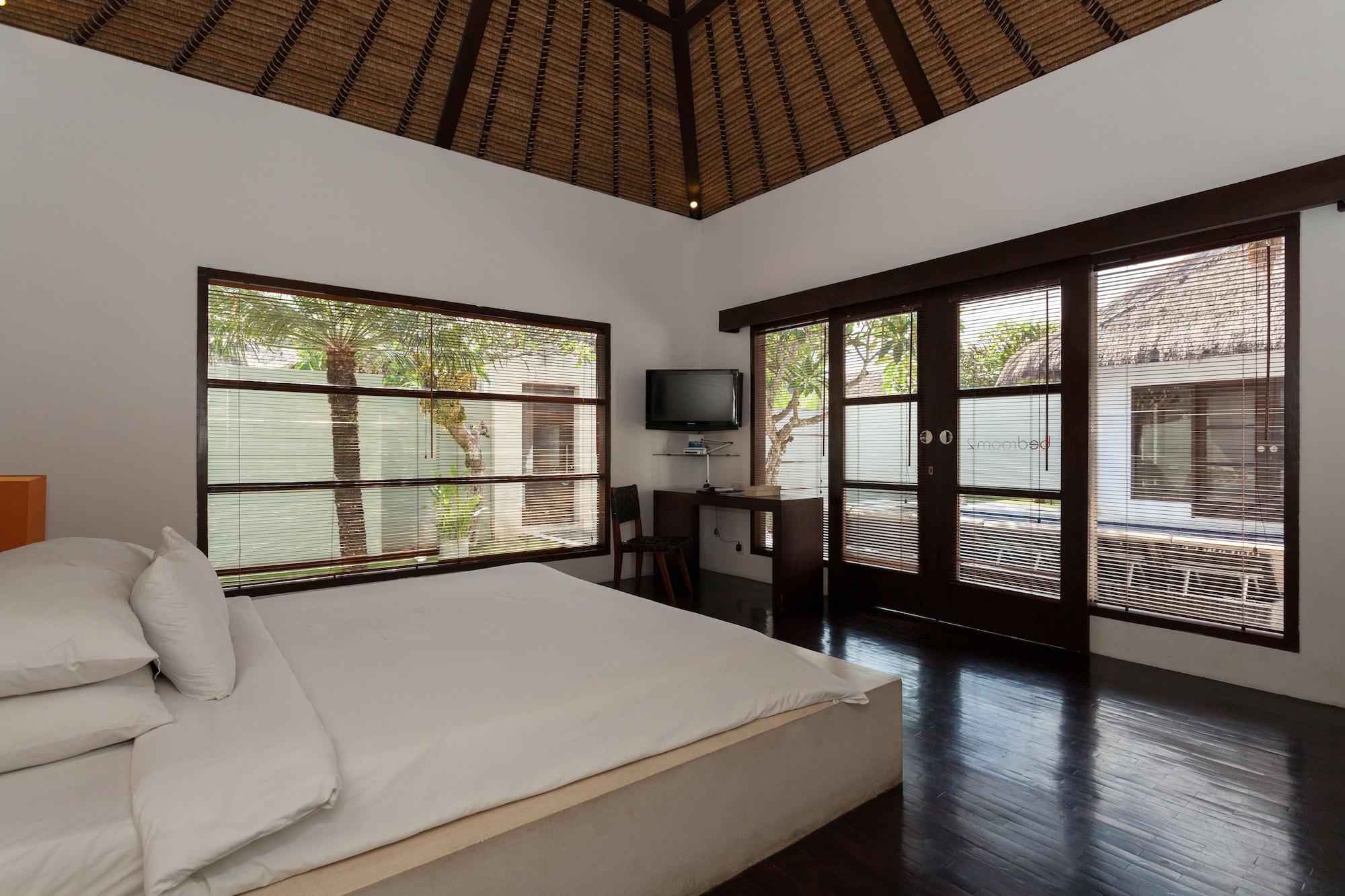 Bvilla Spa Seminyak Esterno foto