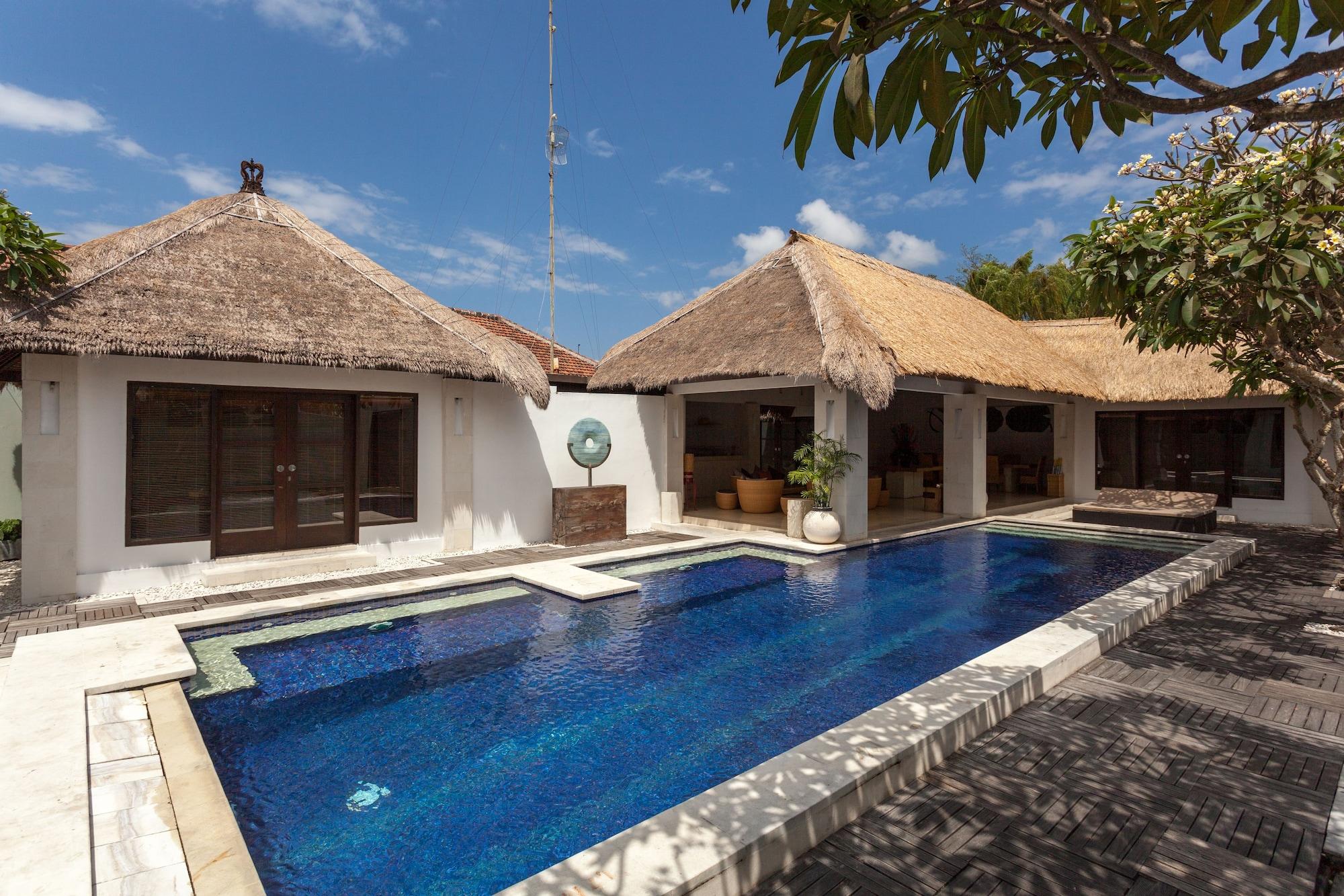 Bvilla Spa Seminyak Esterno foto
