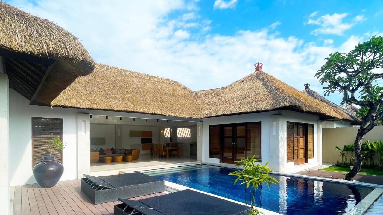 Bvilla Spa Seminyak Esterno foto