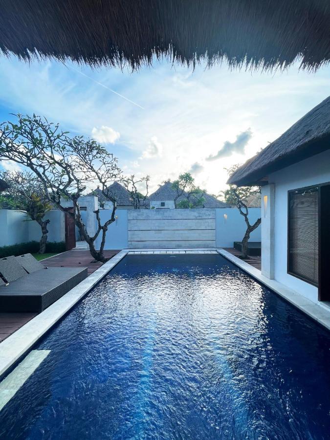 Bvilla Spa Seminyak Esterno foto