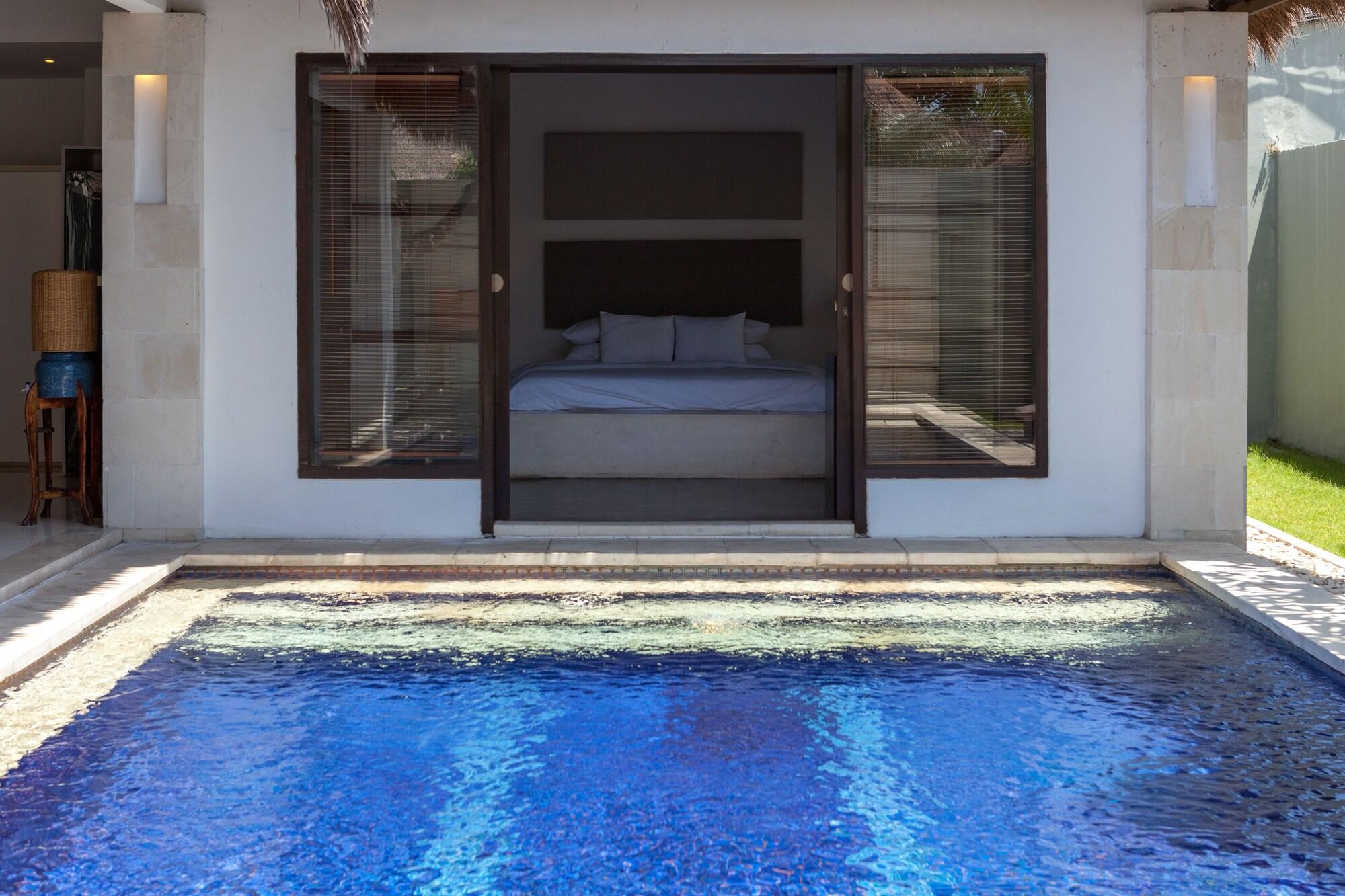 Bvilla Spa Seminyak Esterno foto