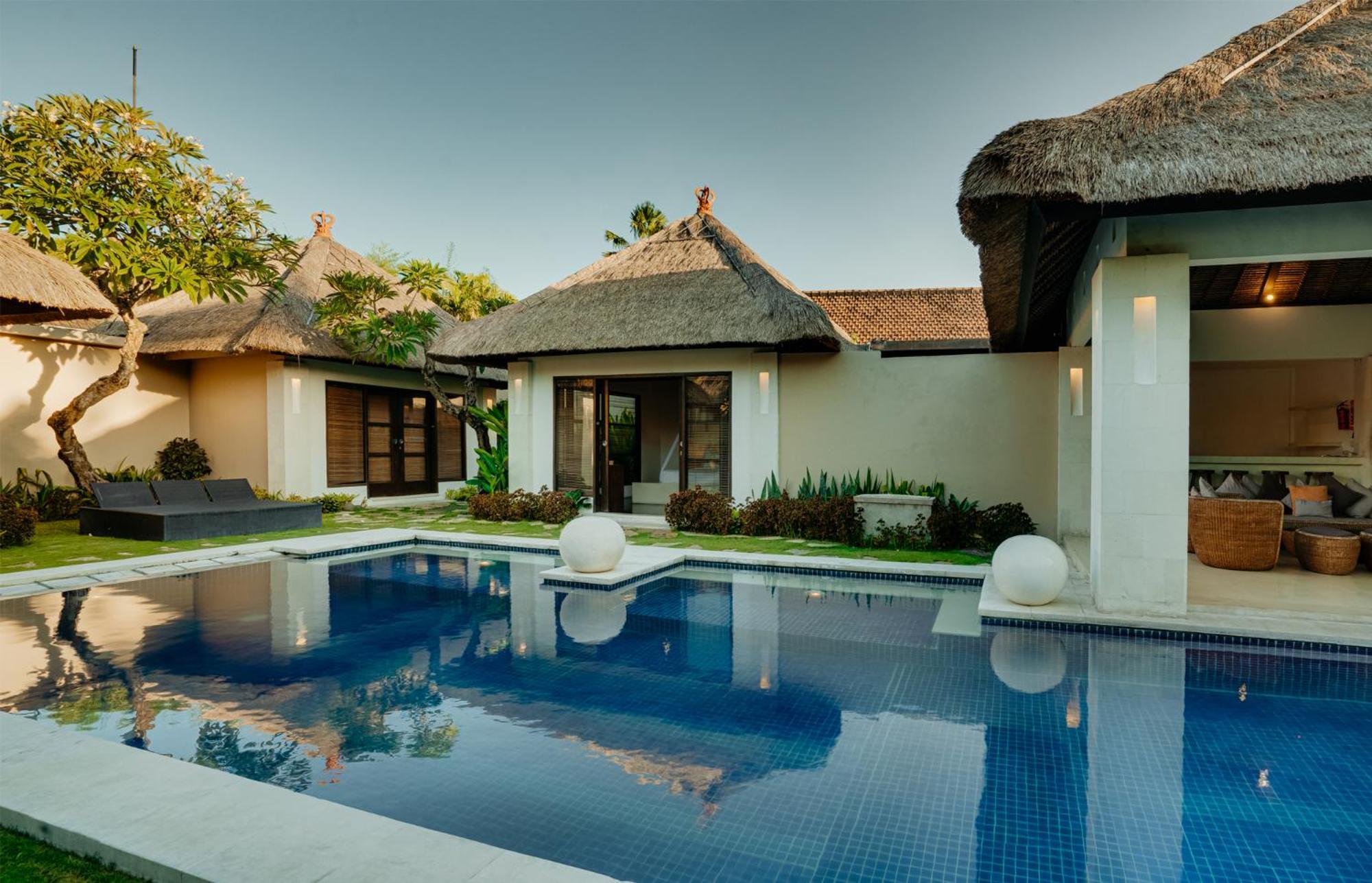 Bvilla Spa Seminyak Esterno foto