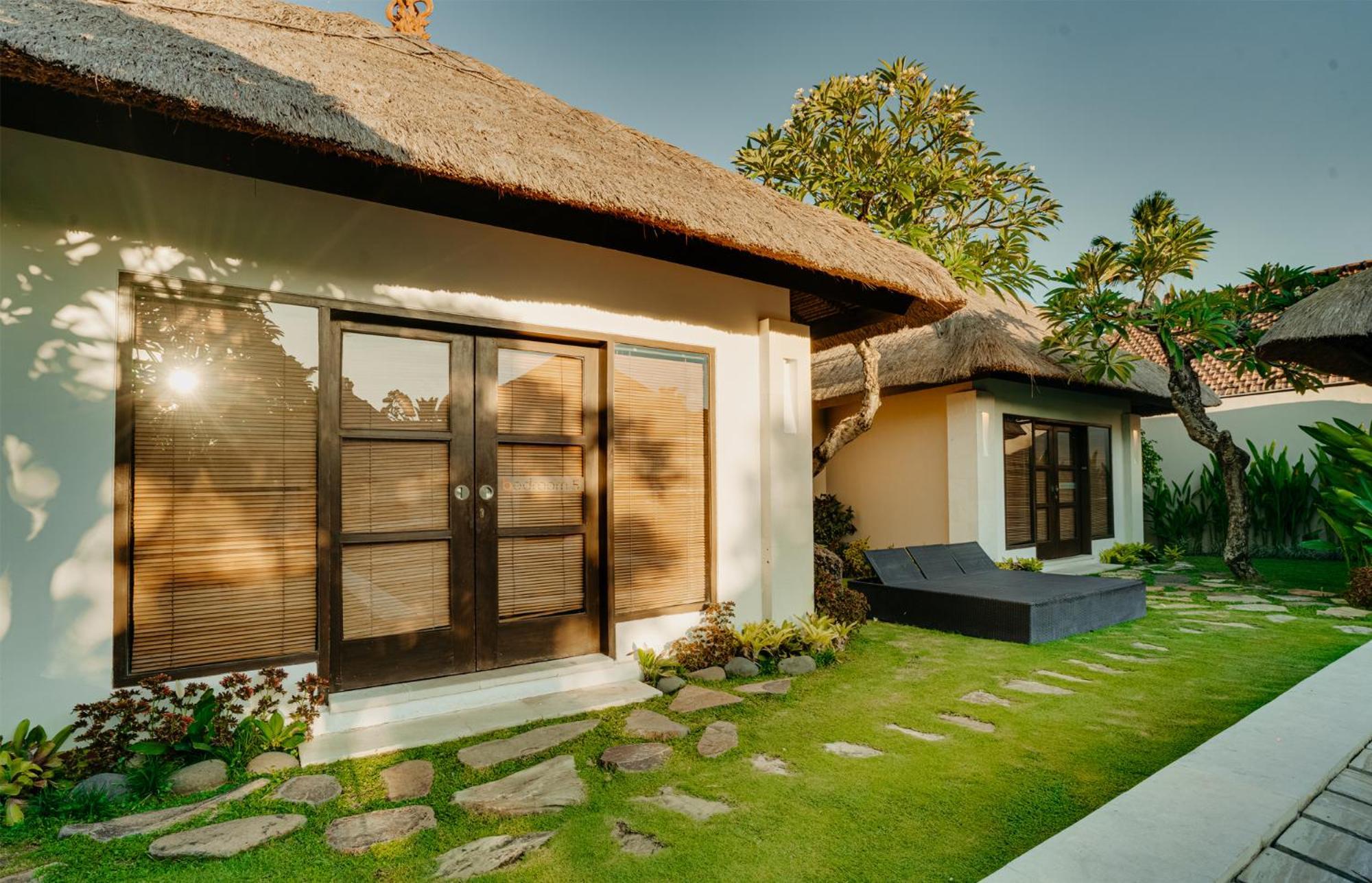 Bvilla Spa Seminyak Esterno foto
