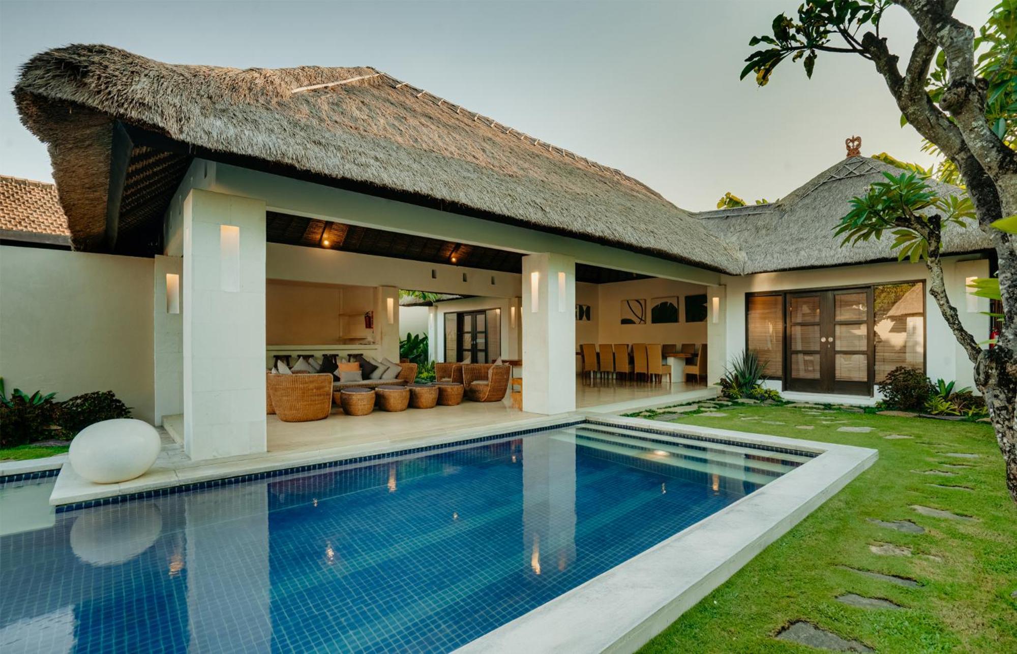 Bvilla Spa Seminyak Esterno foto