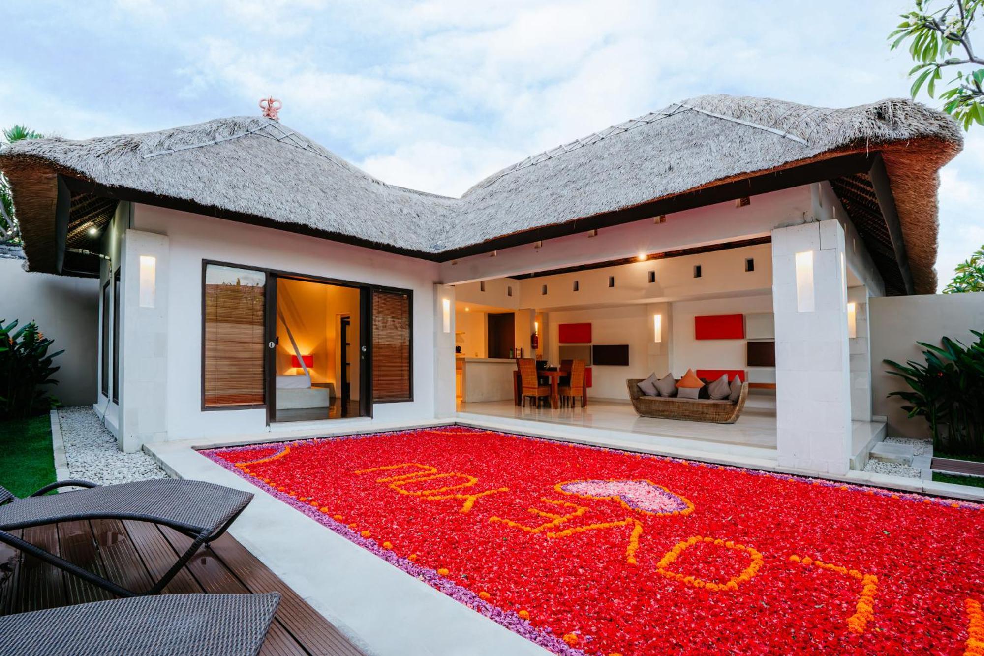 Bvilla Spa Seminyak Esterno foto