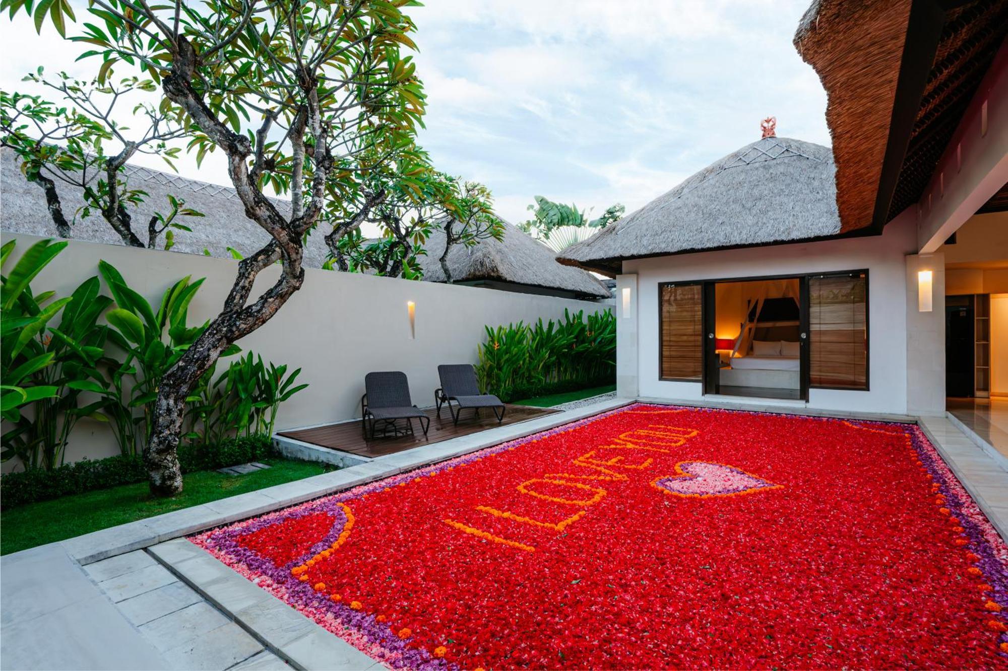 Bvilla Spa Seminyak Esterno foto